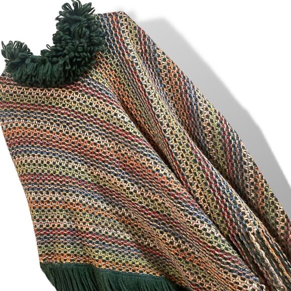 MISSONI Made in Italy 100% Wool Zig-Zag Fringe Poncho.      |O/S| - Picture 3 of 8